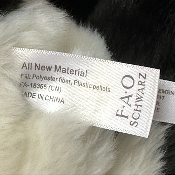 FOA Schwarz PANDA Bear Plush Stuffed Animal Realistic 10 in. Sitting - Picture 12 of 14